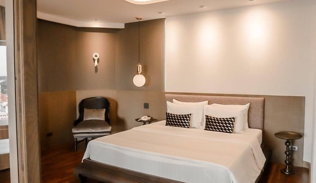 Krungsri River Hotel in Ayutthaya