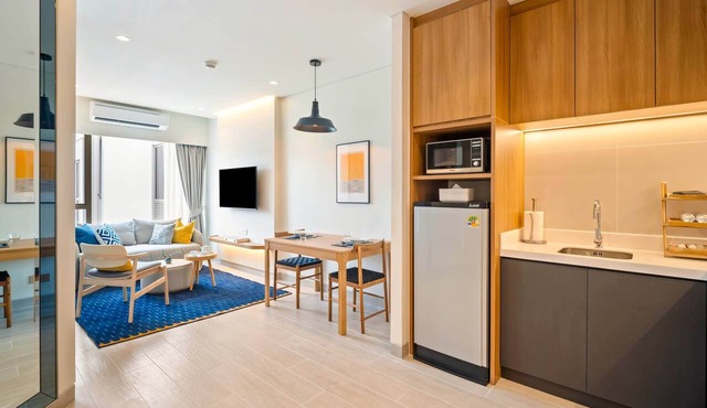 Laguna Lakeside, One Bedroom 1603 B5 Premium