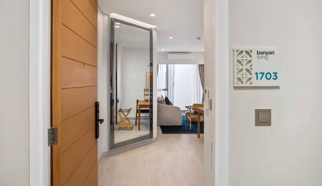 Laguna Lakeside, One Bedroom 1703 B5 Premium