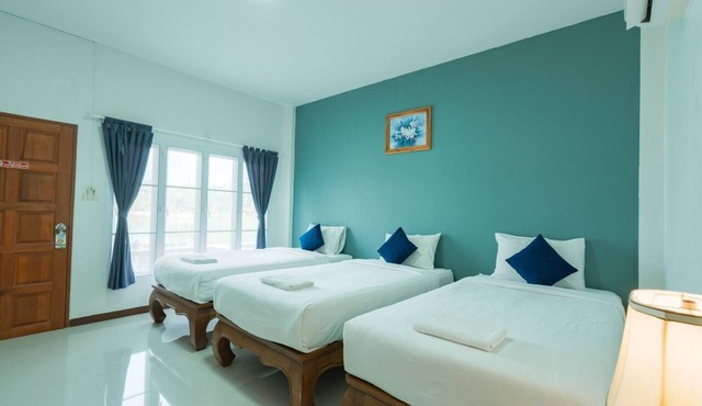 Lamphurai Riverside Resort and Spa in Khao Saming