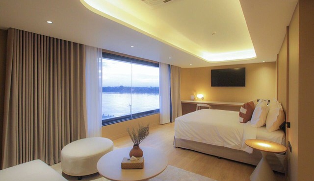 LePont Riverfront Resort Nongkhai in Nong Khai