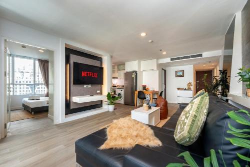 Lucky 808 2BedRoom 100sqm BTS Chidlom