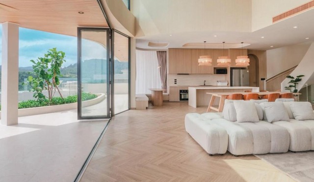 Luxury Seaview 8BR Spacious Villa Villa Hilltop in Chalong