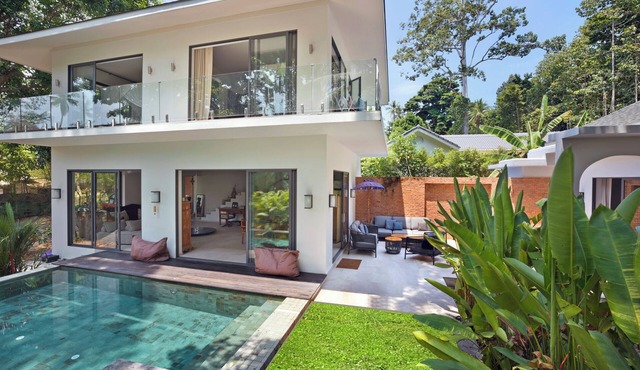 Mango Tree Villa- chic luxury surrounded by jungle! A tree huggers paradise in Ko Pha-ngan