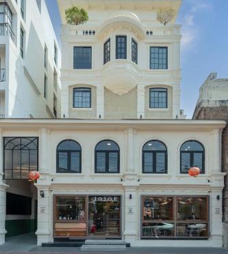 Merchant's Gate Songwat