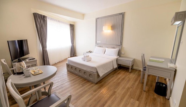 MIDO Hotel