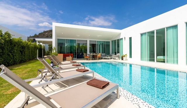Modern 4 Bedroom Private Pool Villa (KH-A2)