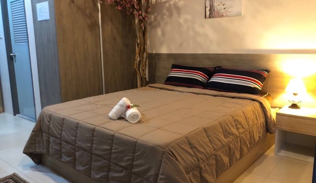 New cozy apartment, 300m away from MRT Suthisan station Unit *5