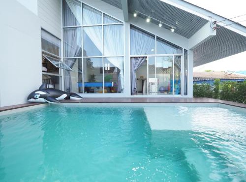 NJoy Pool Villa Sriracha 3-Bedroom Private Pool Villa in Si Racha