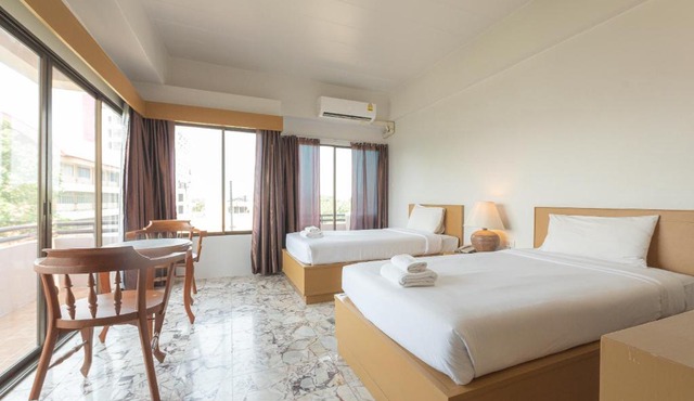 Nonthaburi Palace Hotel