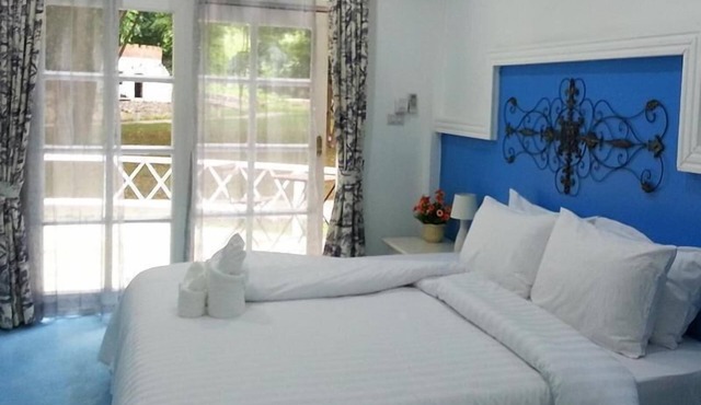 Ozono Resort in Suan Phueng
