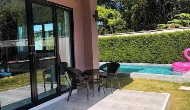 Paradise Away From Home | Elegant Lakeview Villa with Pool in Central Pattaya