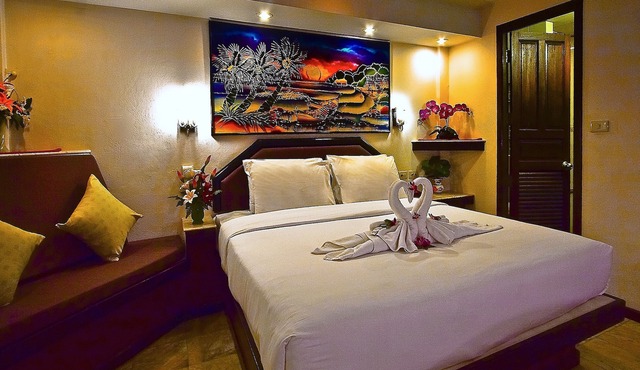 Paradise Inn