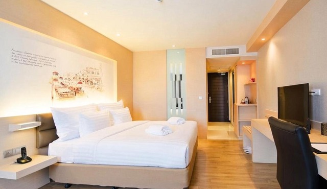 Parinda Hotel - near Benjakitti Park & Queen Sirikit National Convention Center