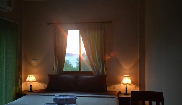 PhuTubkaek View House