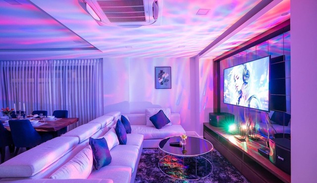 Pool Villa Jomtien Pattaya 7BR 15 minutes to the Walking street in Muang Pattaya