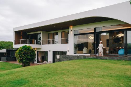 Porsampao Luxury Villa