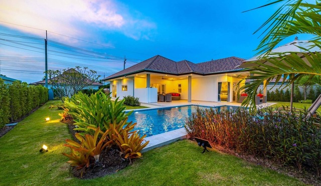 Private 3 Bedroom Pool Villa (MS22)