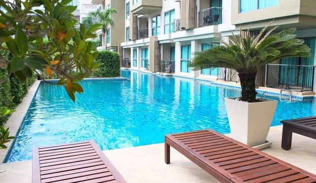 Proche des plages, appartement moderne à Pattaya