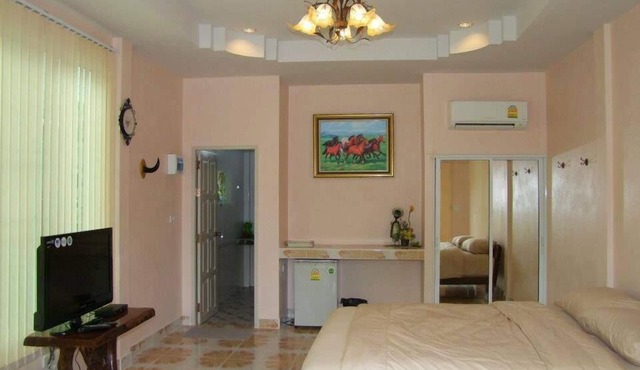 Punpisa Resort in Sam Chuk