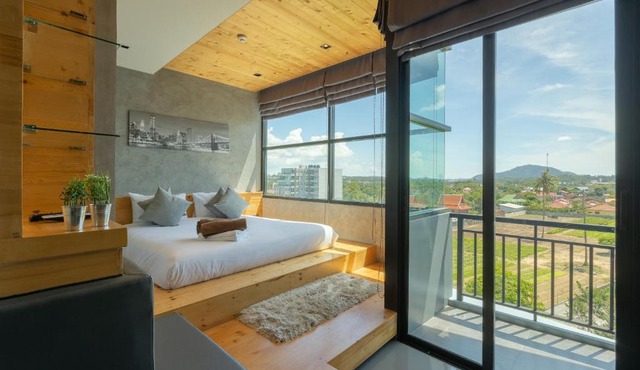 Relife Windy by Holy Cow, studio with stunning country view in Nai Harn Beach