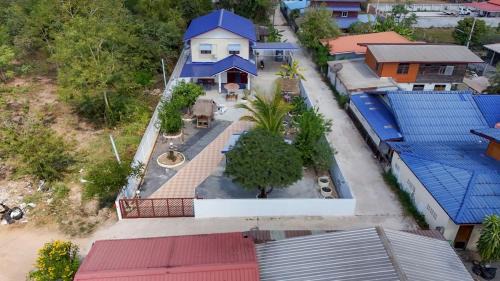 RomYen Garden Private House