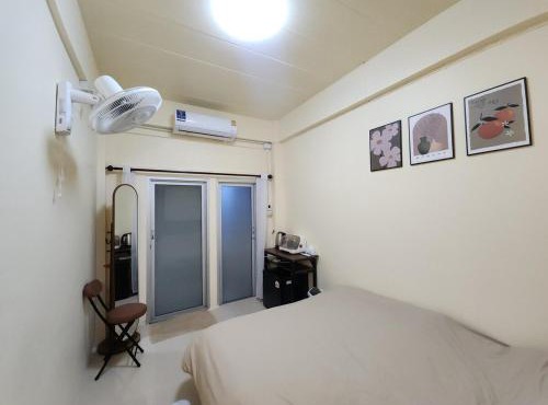 Sabai Sabai Room 2