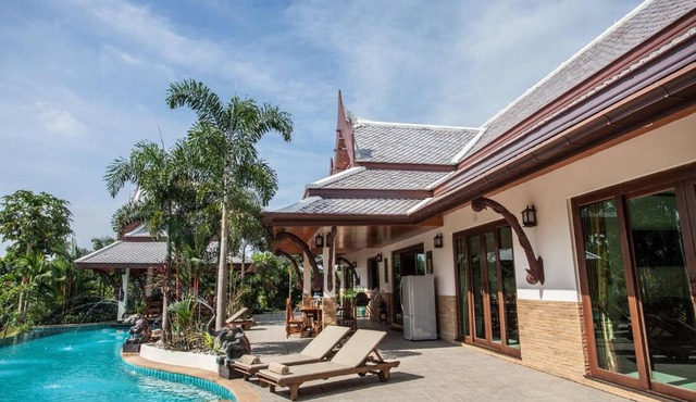 Saifon Villas - Luxurious Pool Villas in Krabi