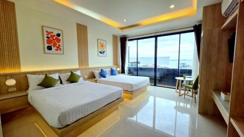 Samed Port View in Rayong
