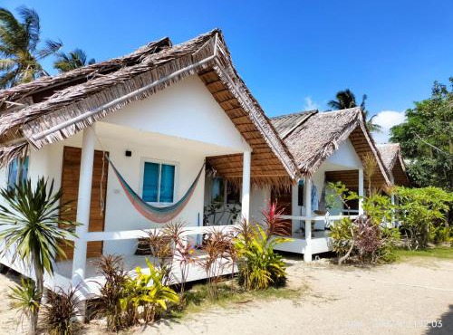 Sand Terrace Beach Bungalows in Ko Pha-ngan