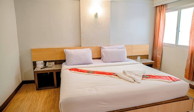 Satit Grand View Hotel in Sadao