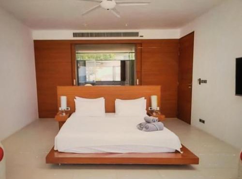 Seaside Luxury Villa in Koh Lone