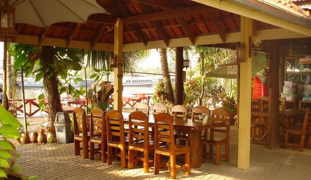 Seaza Hotel in Chumphon