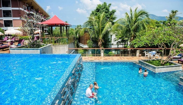 (SHA+)Grand Deluxe Double Room At Karon Beach (004)
