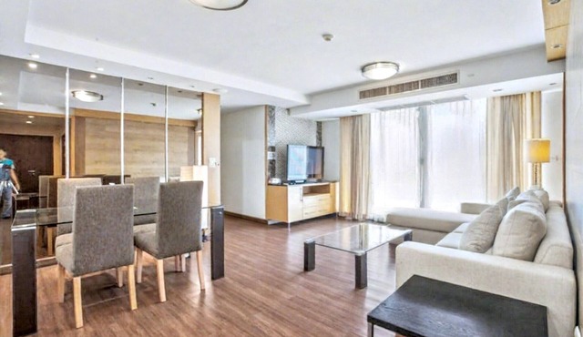 Short-Term Rental Allowed - 3A Downtown Bkk Serviced Apartment