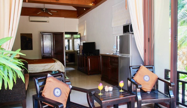 Sibaja Palms Sunset Beach Apartment