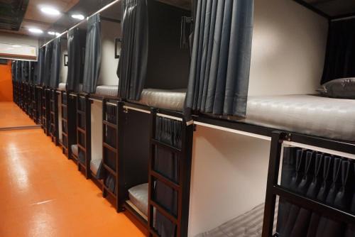 Silom Soi 3 Hash Dormitory Hostel