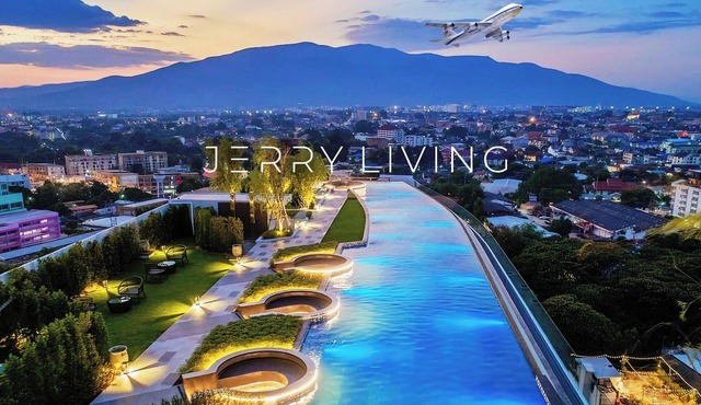 Sky river room overlooking the City of ChiangMai in Chang Wat Chiang Mai
