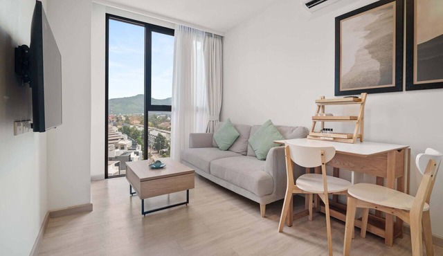 Skypark Aurora, One Bedroom 3709 1Bx Premium