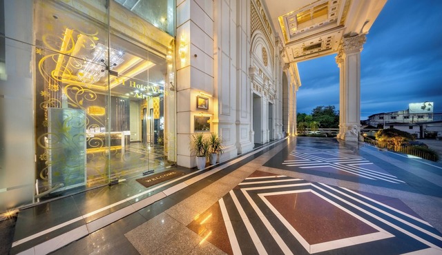 ST Hotel Wattay Airport