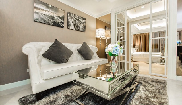 STATE TOWER SILOM BY HALOTH