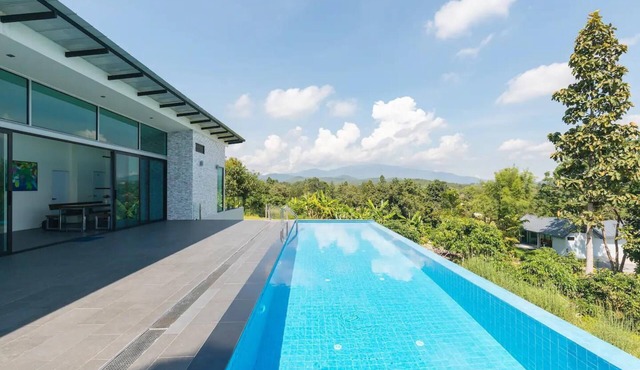 Stunning 3-Bed Villa in Chiang Mai