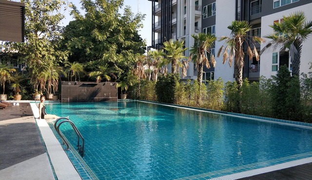 Stylish, modern and comfy condo opposite Maya Mall in Nimman area