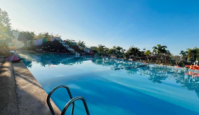 Suannamphukradueng &Suansook Resort in Ban Nong Tum