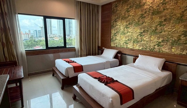 Sunday Grand Jomtien Pattaya