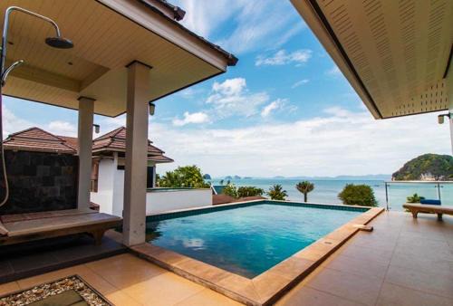 Sunset bay view villa krabi in Krabi