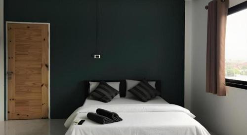 The Color Express Hotel