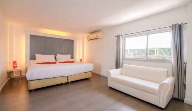 The Original Orange Rooms in Nakhon Si Thammarat