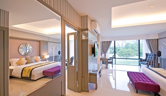 The Par Phuket