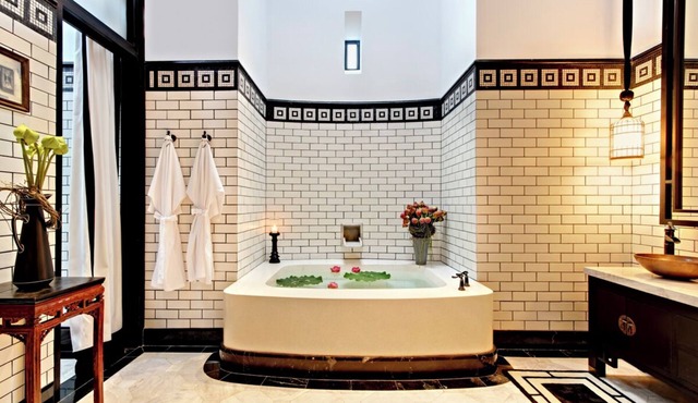The Siam - Courtyard Pool Villa in Bangkok